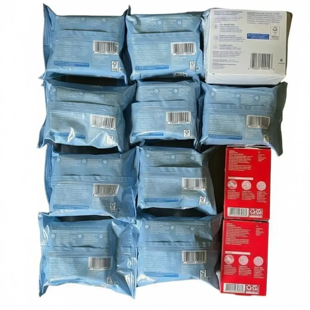Lot 13 Neutrogena Makeup Remover Fragrance Free  25ct + Acne Patch